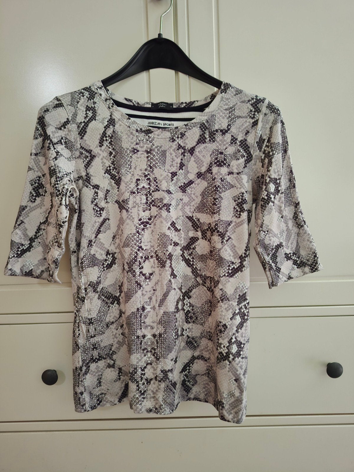Marccain sports top., Meerkleurig, Maat 42/44 (L), Ophalen of Verzenden, Zo goed als nieuw