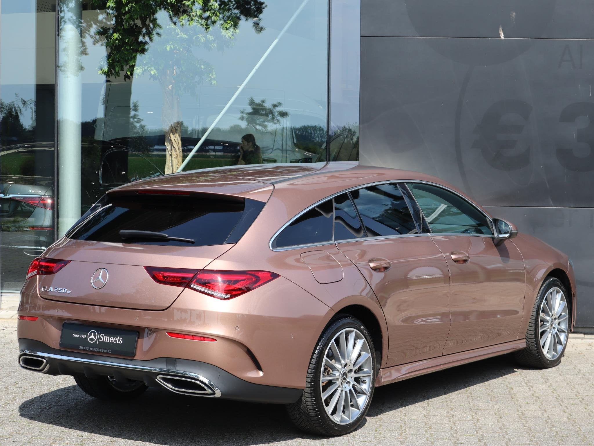 Mercedes-Benz CLA-klasse Shooting Brake 250 e AMG Line, Auto's, CLA, 77 km/l, Gebruikt, 4 cilinders