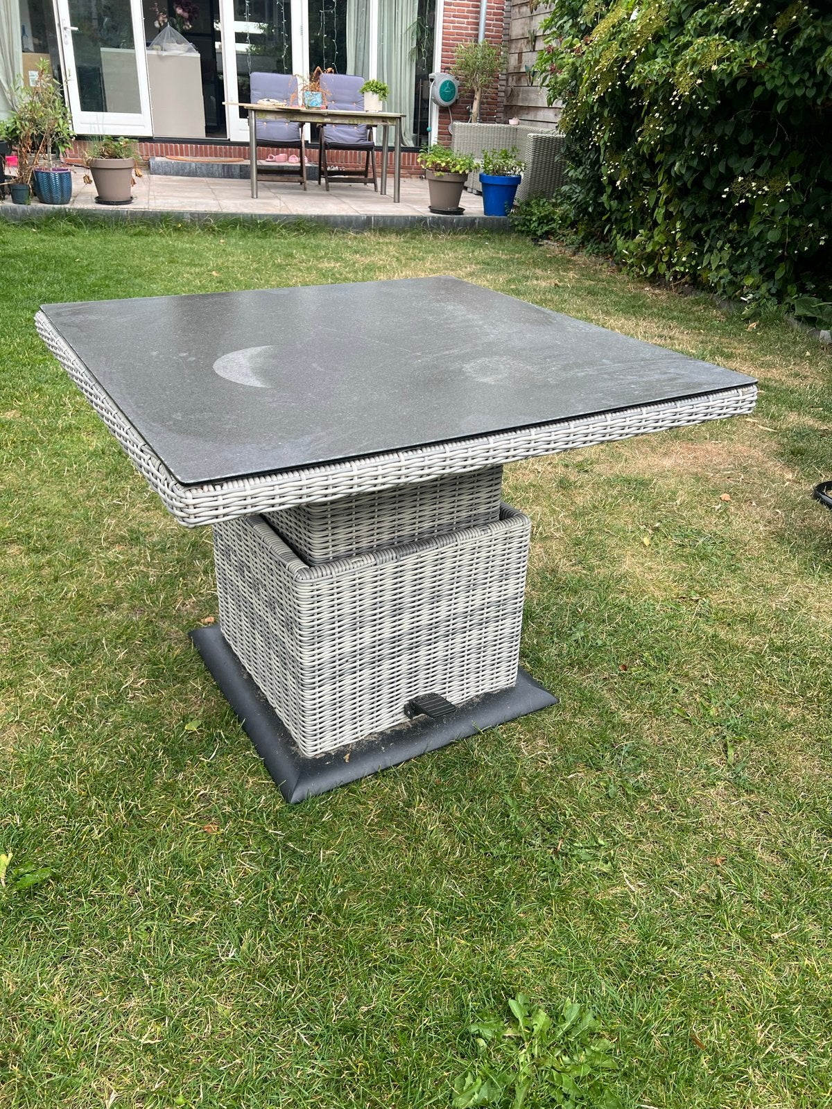 AVH-Collectie Miami lounge-diningtafel 90x90cm verstelbaar, Tuin en Terras, Tuintafels, Ophalen of Verzenden, Gebruikt, Vierkant