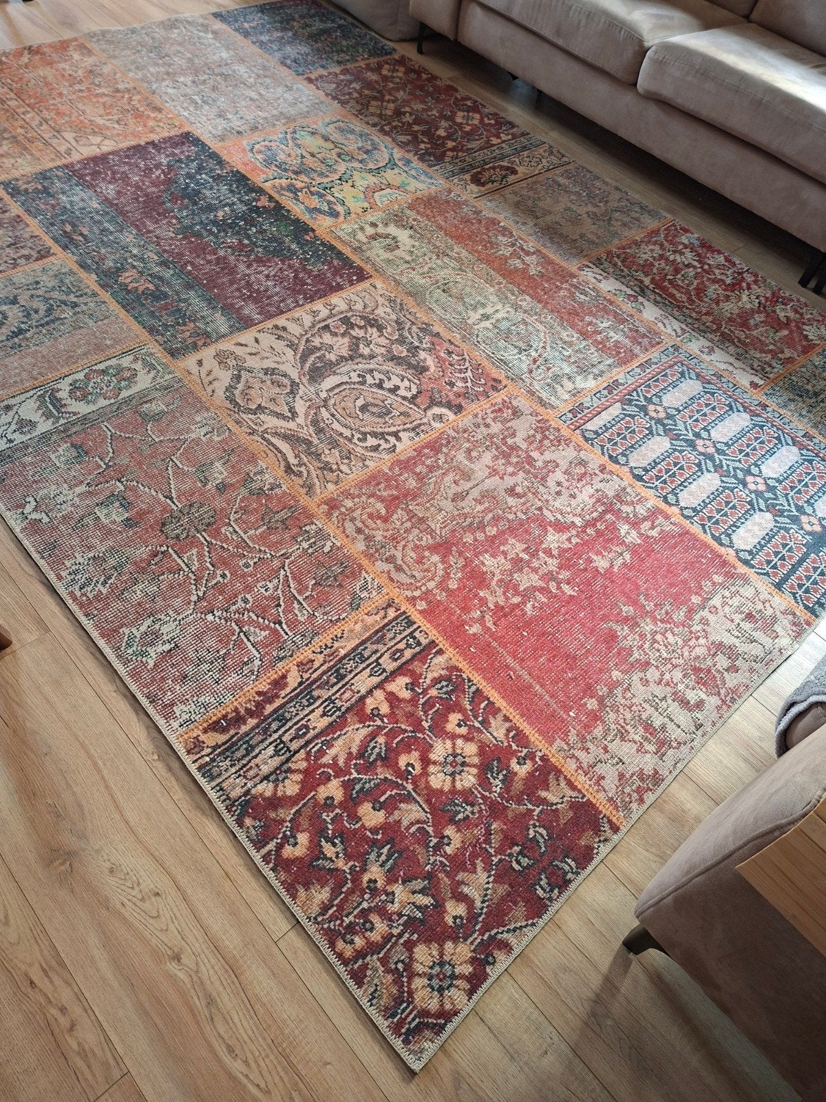 vloerkleed 230cmx330cm, Ophalen of Verzenden, Zo goed als nieuw, Rechthoekig, 200 cm of meer