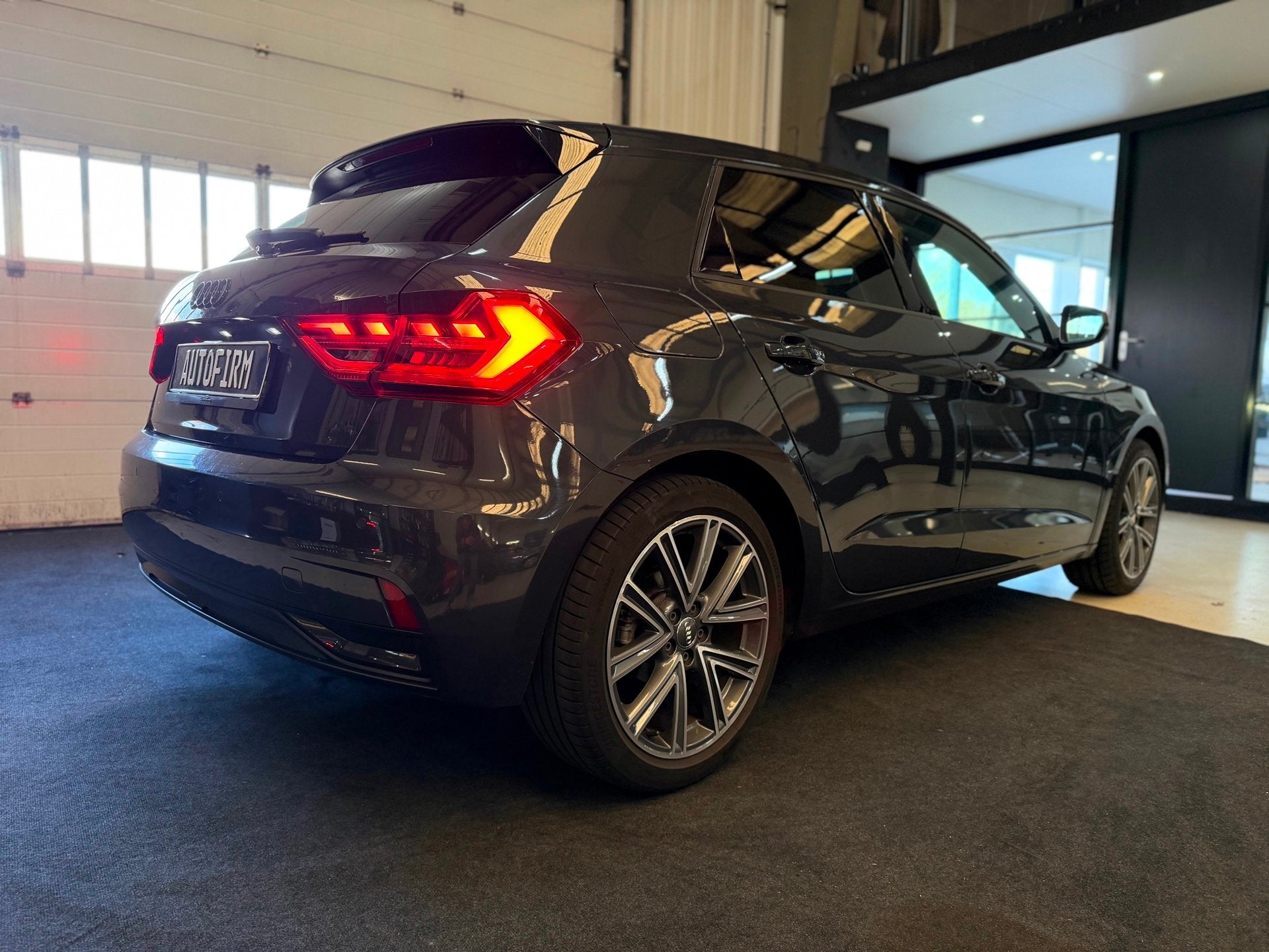 Audi A1 Sportback 30 TFSI Pro Line S CarPlay Nette Auto Deal, Auto's, Stof, 116 pk, Bedrijf, 1100 kg