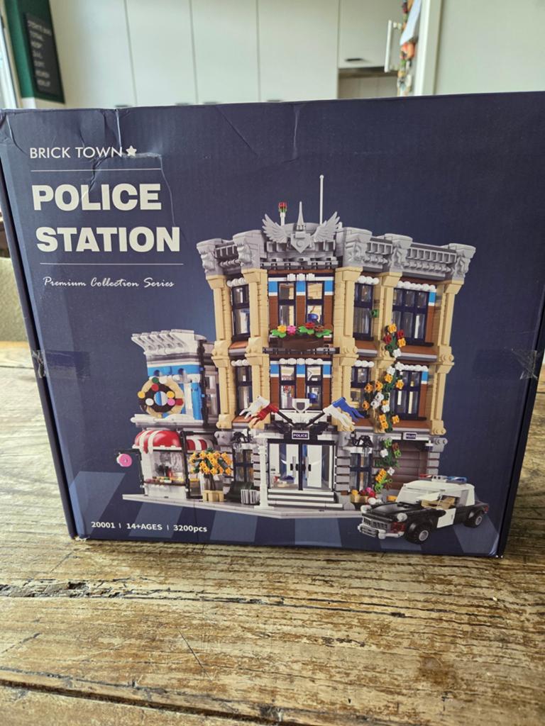 Brick town (lego) politie bureau, Ophalen of Verzenden, Zo goed als nieuw