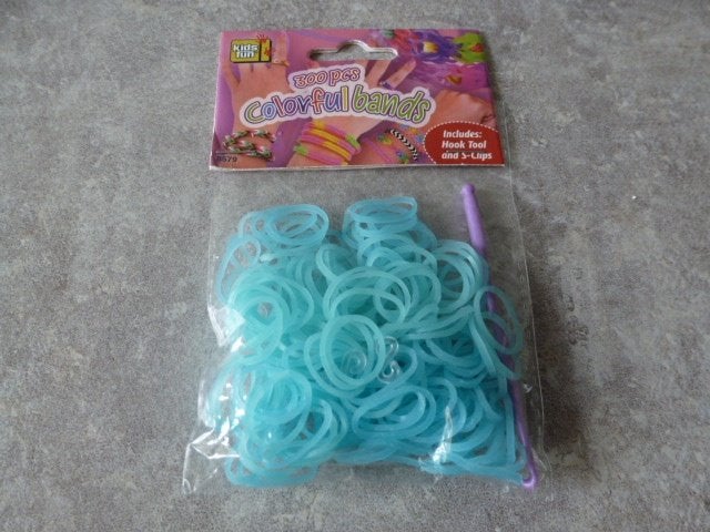 NIEUW 200 lichtblauw glitter loom bandjes 5 zakjes voor 9,00, Ophalen of Verzenden, Nieuw
