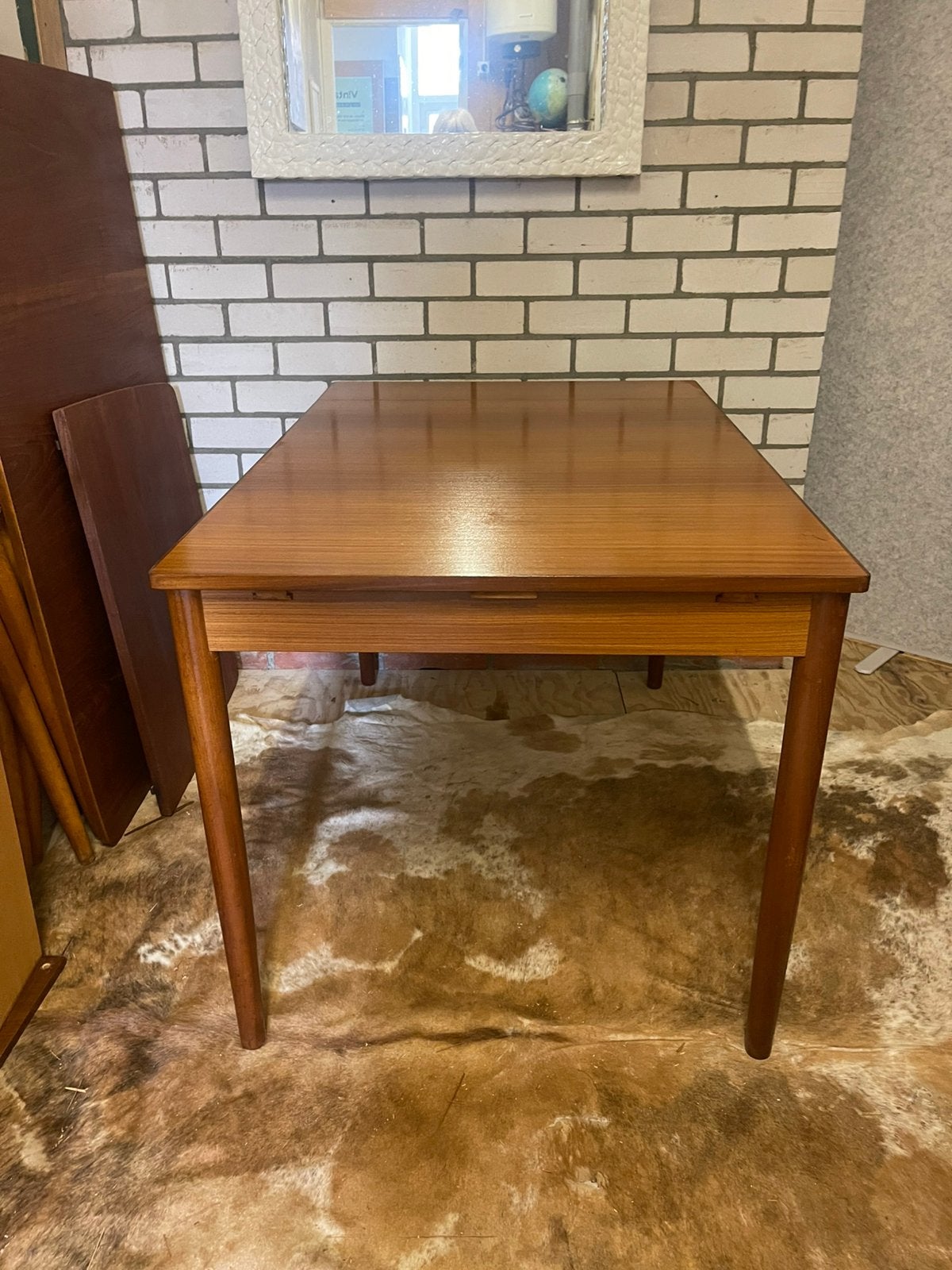 Vintage uitschuifbare eettafel, Huis en Inrichting, Tafels | Eettafels, Ophalen, O, O, O
