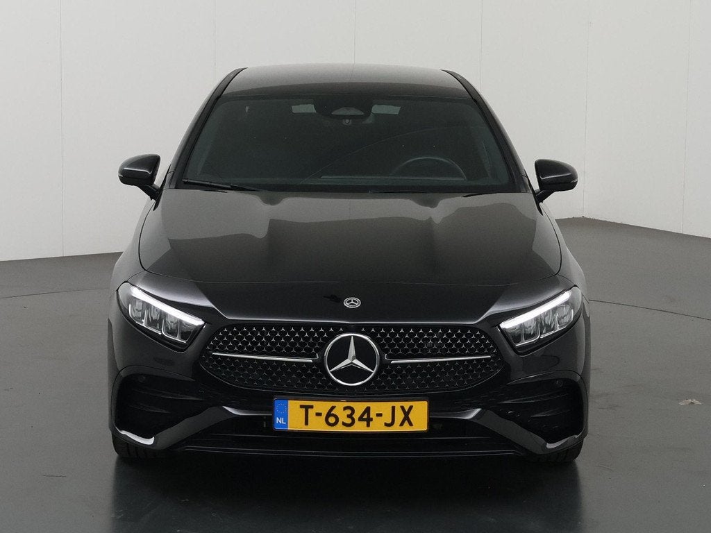 Mercedes-Benz A-klasse 250 e AMG Line | Night pakket | Stoel, Auto's, Mercedes-Benz, 4 cilinders, 16 kWh, Automatische klimaatregeling
