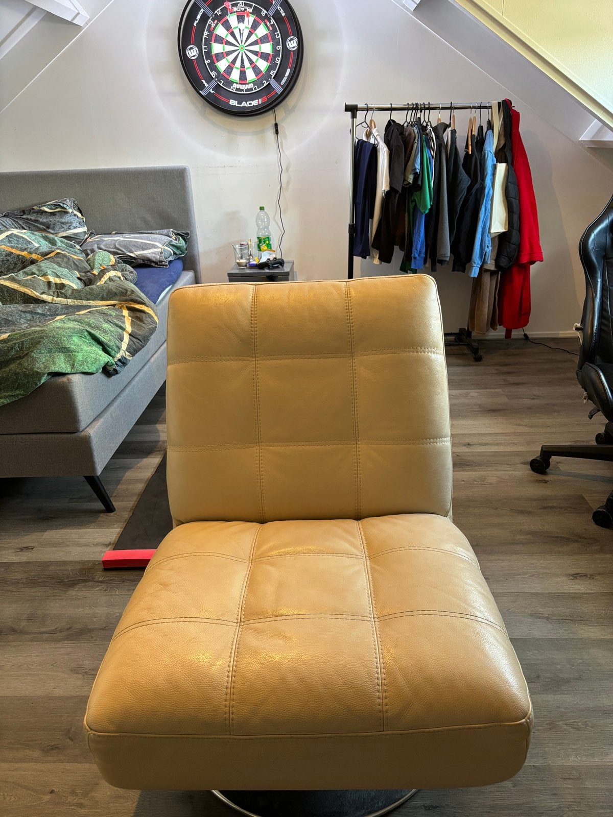 Leren beige fauteuil met draaivoet, Ophalen, Overige kleuren, Leer, Zo goed als nieuw