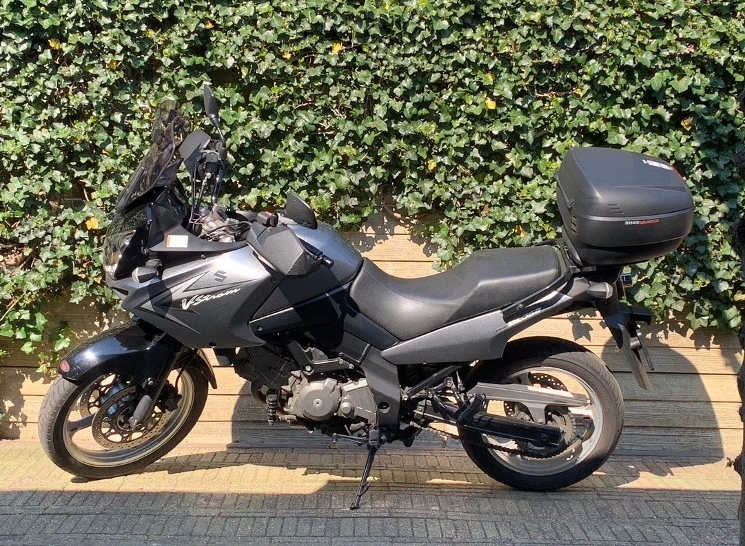 Suzuki V-Strom DL650 - Betrouwbare Toermotor, Motoren, Motoren | Suzuki, 2 cilinders, Sportuitlaat, Motorrijbewijs A, Gebruikt
