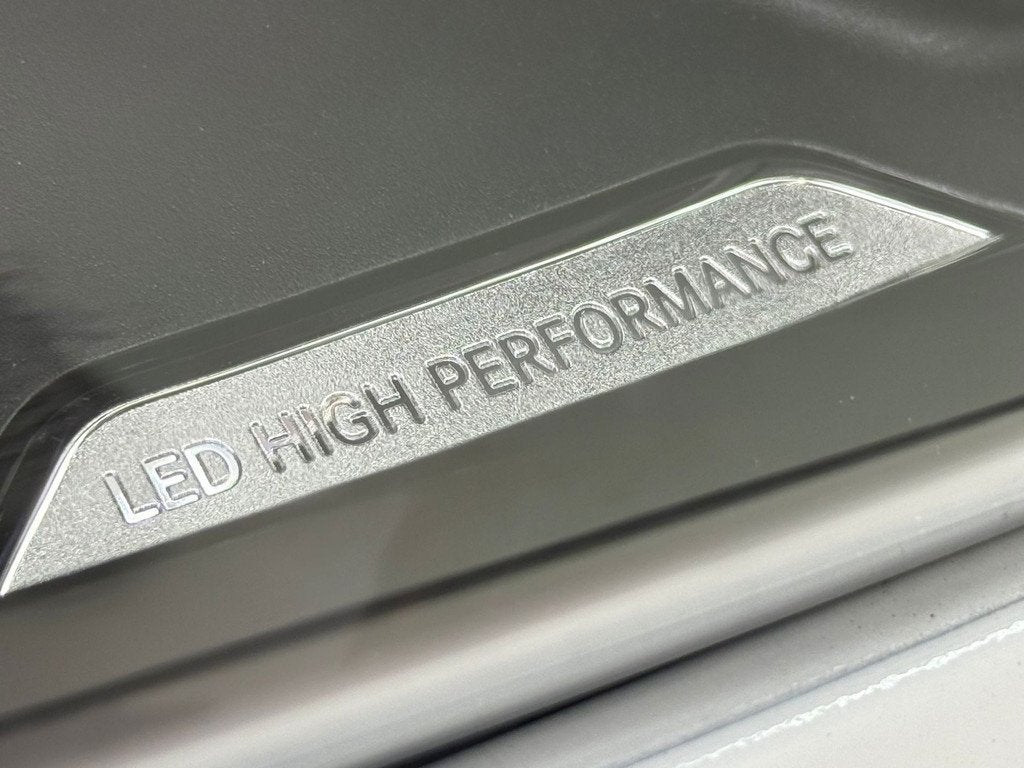 Mercedes-Benz GLB 250 4MATIC AMG|Carbon|Pano|360|Memory|Sfee, Auto's, Mercedes-Benz, Gebruikt, Euro 6, 4 cilinders, 2000 kg