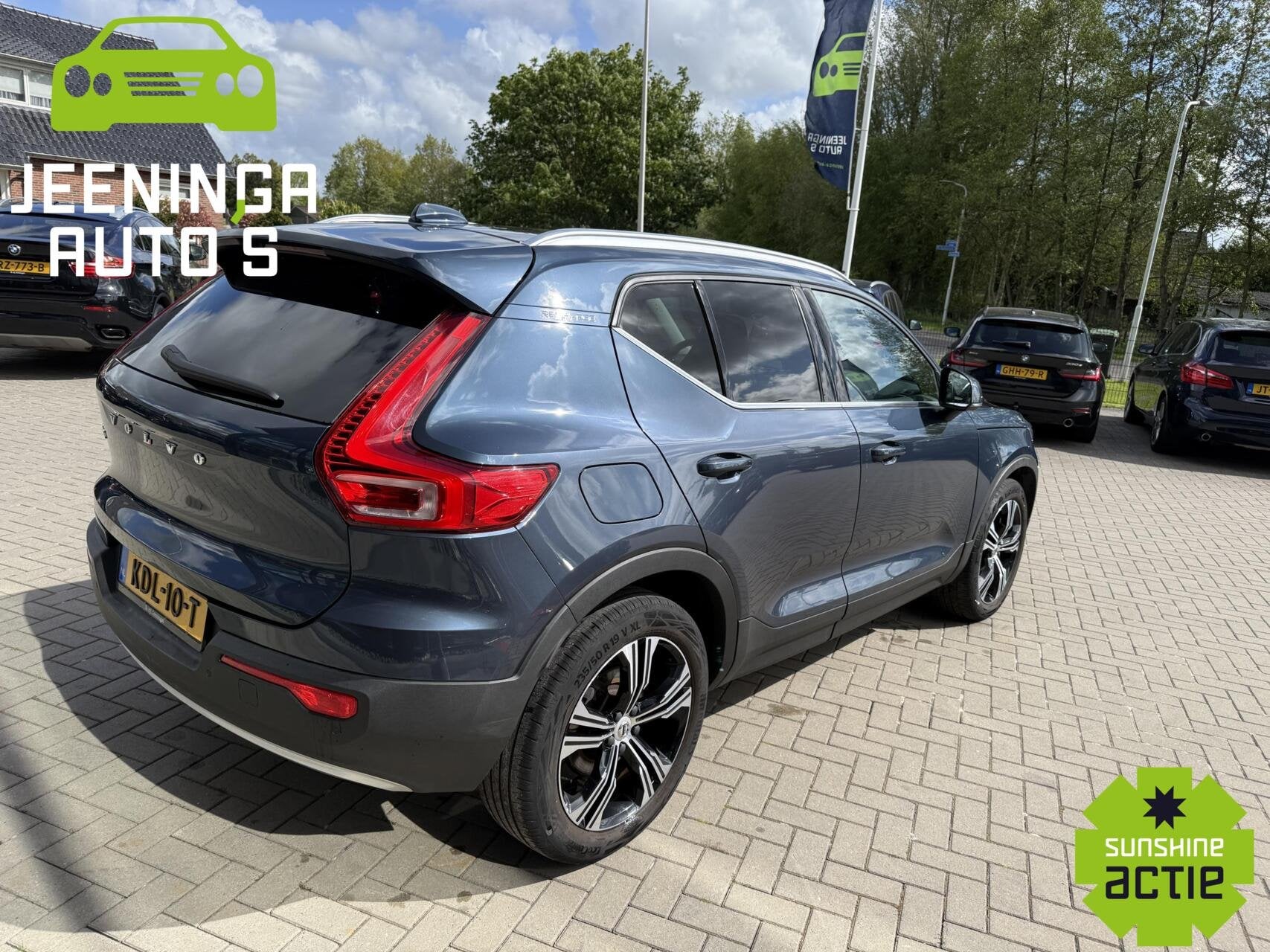 Volvo XC40 T4 PlugInHybride Inscription|Camera|Stuur en-Stoe, Auto's, Zwart, Bedrijf, Hybride Elektrisch/Benzine, SUV of Terreinwagen