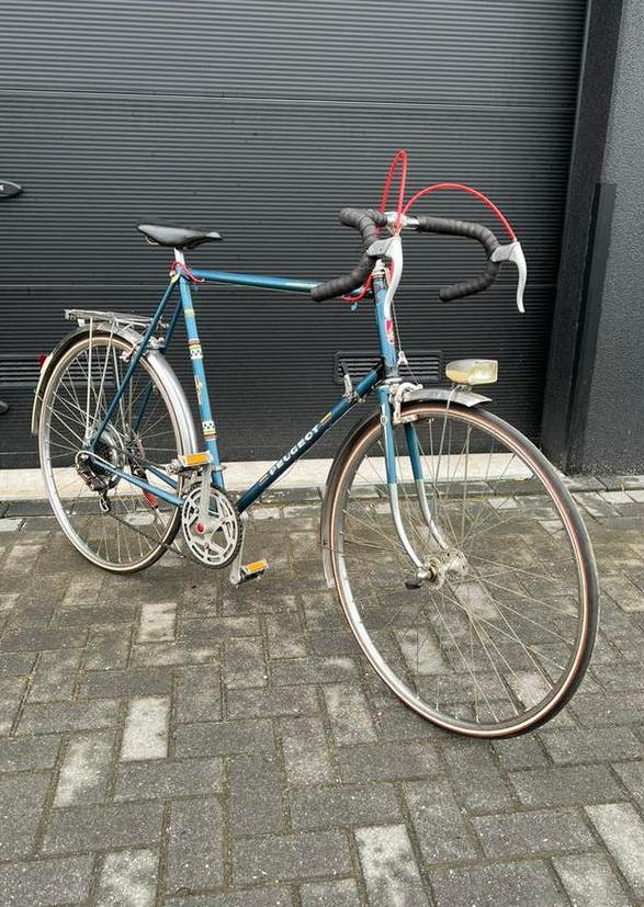 Zeer nette peugeot tourfiets! Blauw 61cm vintage herenfiets, Overige merken, 28 inch, 10 tot 15 versnellingen, Velgrem