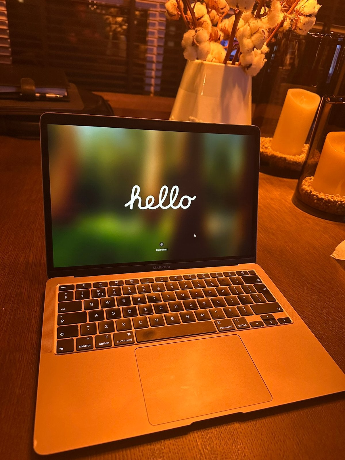 Macbook Air (2020) te koop, Computers en Software, Apple Macbooks, Ophalen, 13 inch, Minder dan 2 Ghz, Zo goed als nieuw