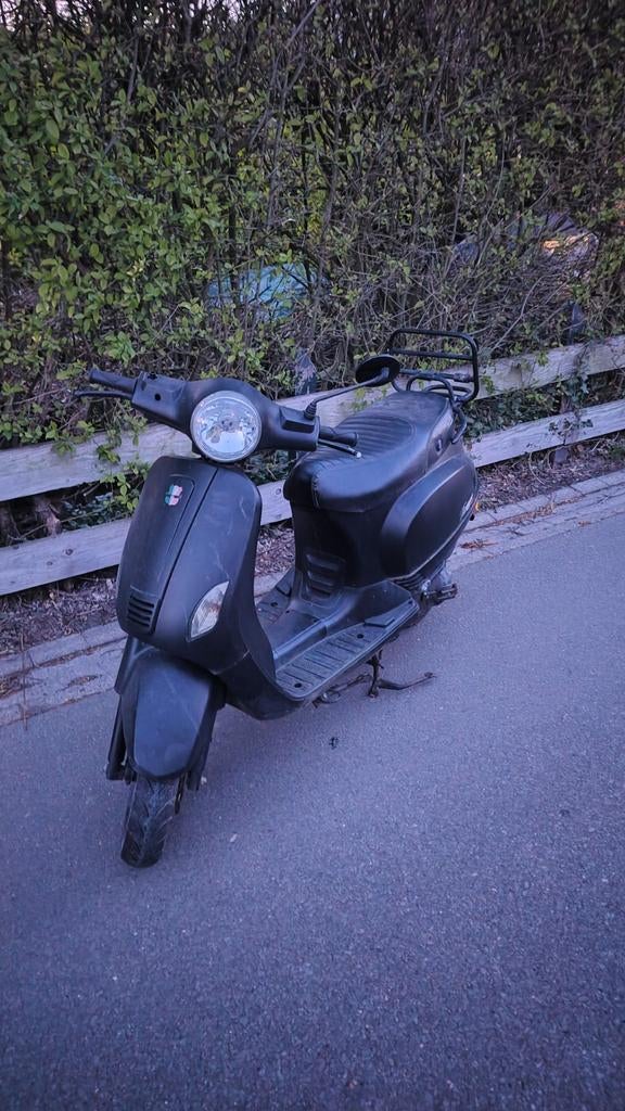 Gts toscana, Fietsen en Brommers, Scooters | Overige merken, Ophalen, Benzine