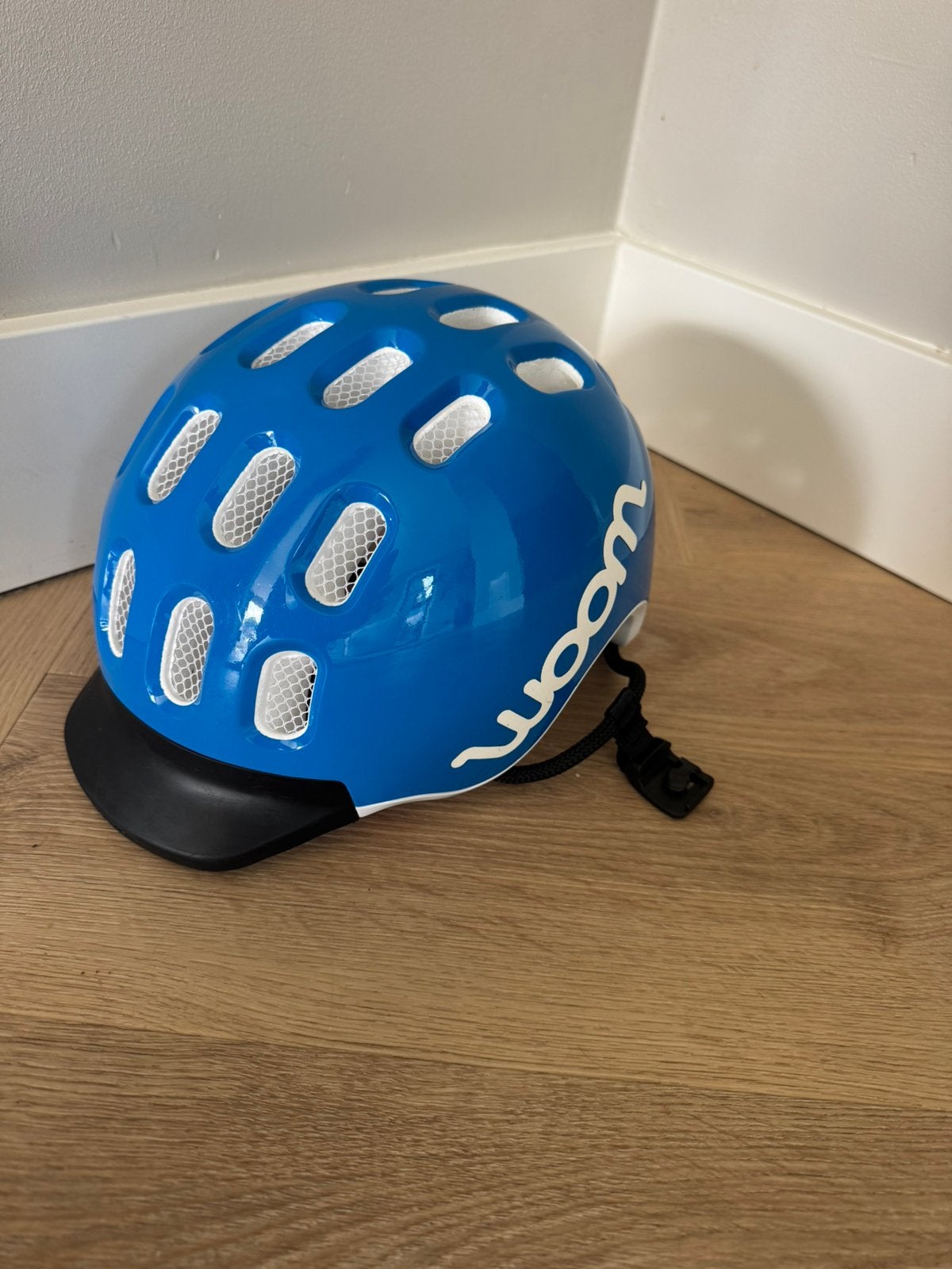 Woom fietshelm, Ophalen, Zo goed als nieuw, Jongen of Meisje