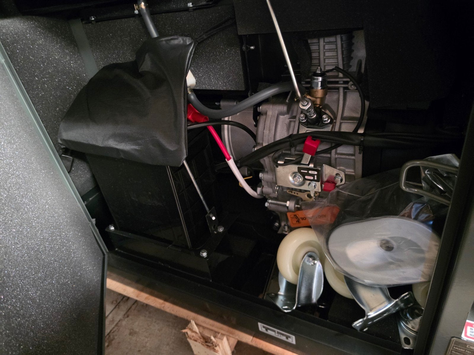 Stille Diesel Aggregaat 12kW - European Generator Solutions, Ophalen, Dieselolie, Geluidgedempt, Nieuw
