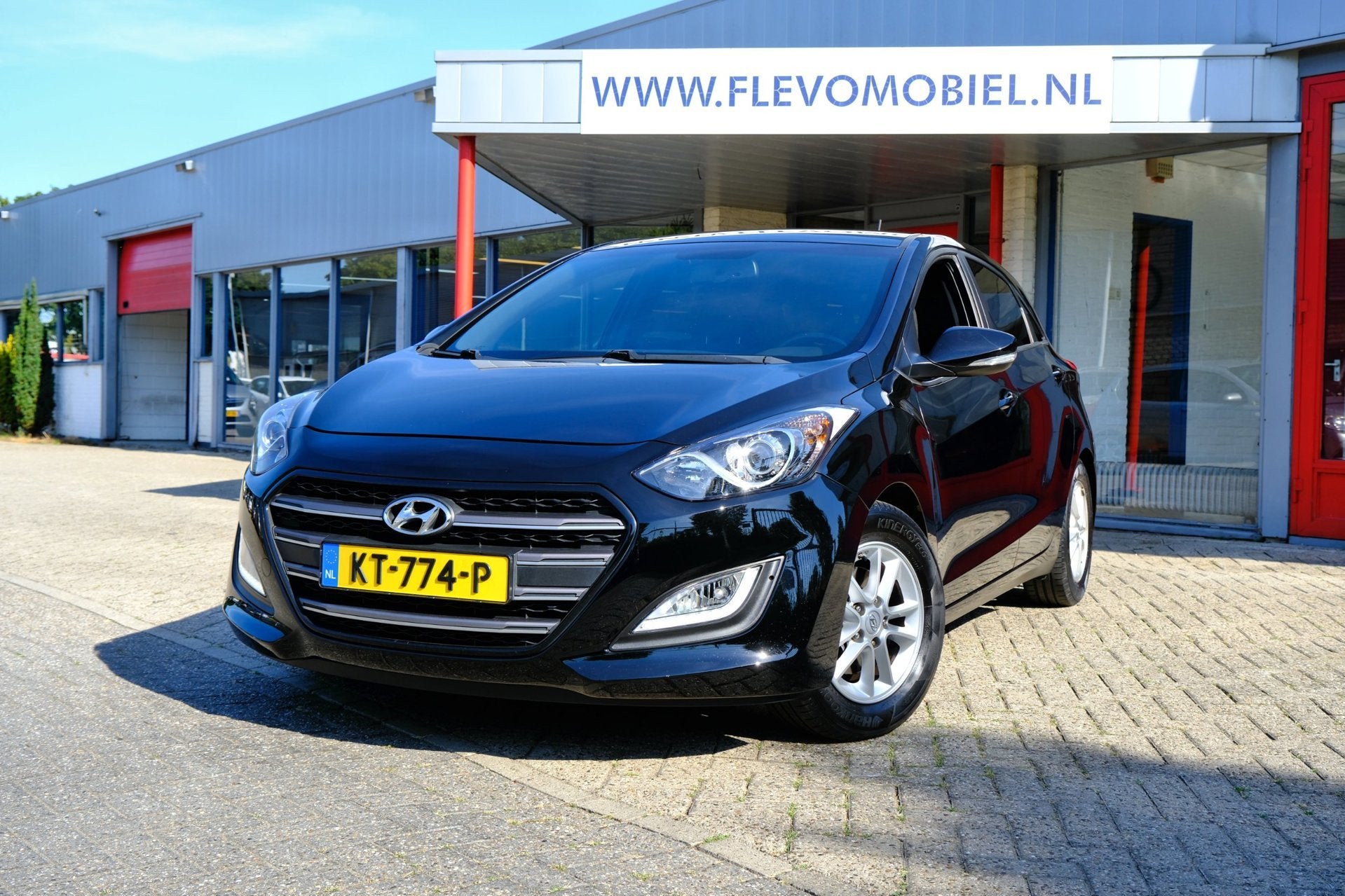 Hyundai I30 1.6 GDi GO! 2016 Navi|1e Eigenaar!|Clima|LMV|Cam, Voorwielaandrijving, Gebruikt, 4 cilinders, Zwart