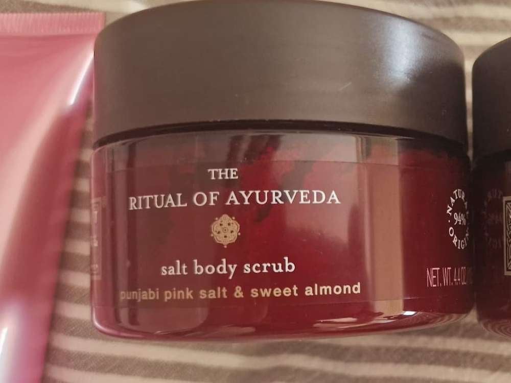 Rituals The Ritual of Ayurveda Salt Body Scrub 125g, Ophalen of Verzenden, Nieuw, Bad & Douche