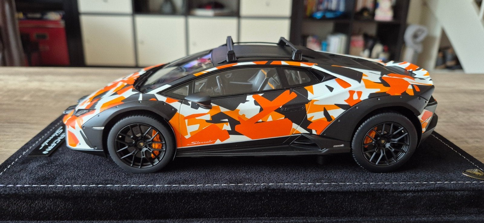 MR Lamborghini Huracan Sterrato TERRA version 1:18 I met cov, Ophalen of Verzenden, Nieuw, Auto, Overige merken
