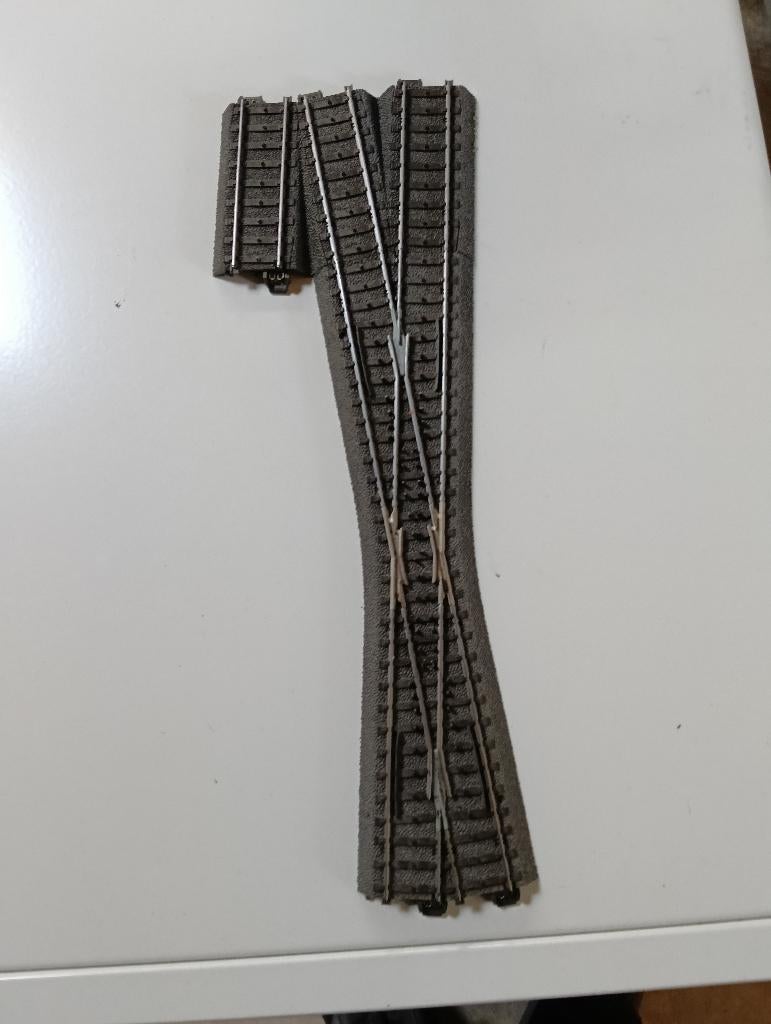 Marklin 24740 C-rails Slanke kruising +1 x 24071, Hobby en Vrije tijd, Modeltreinen | H0, Wisselstroom, Gebruikt, Rails, Ophalen of Verzenden