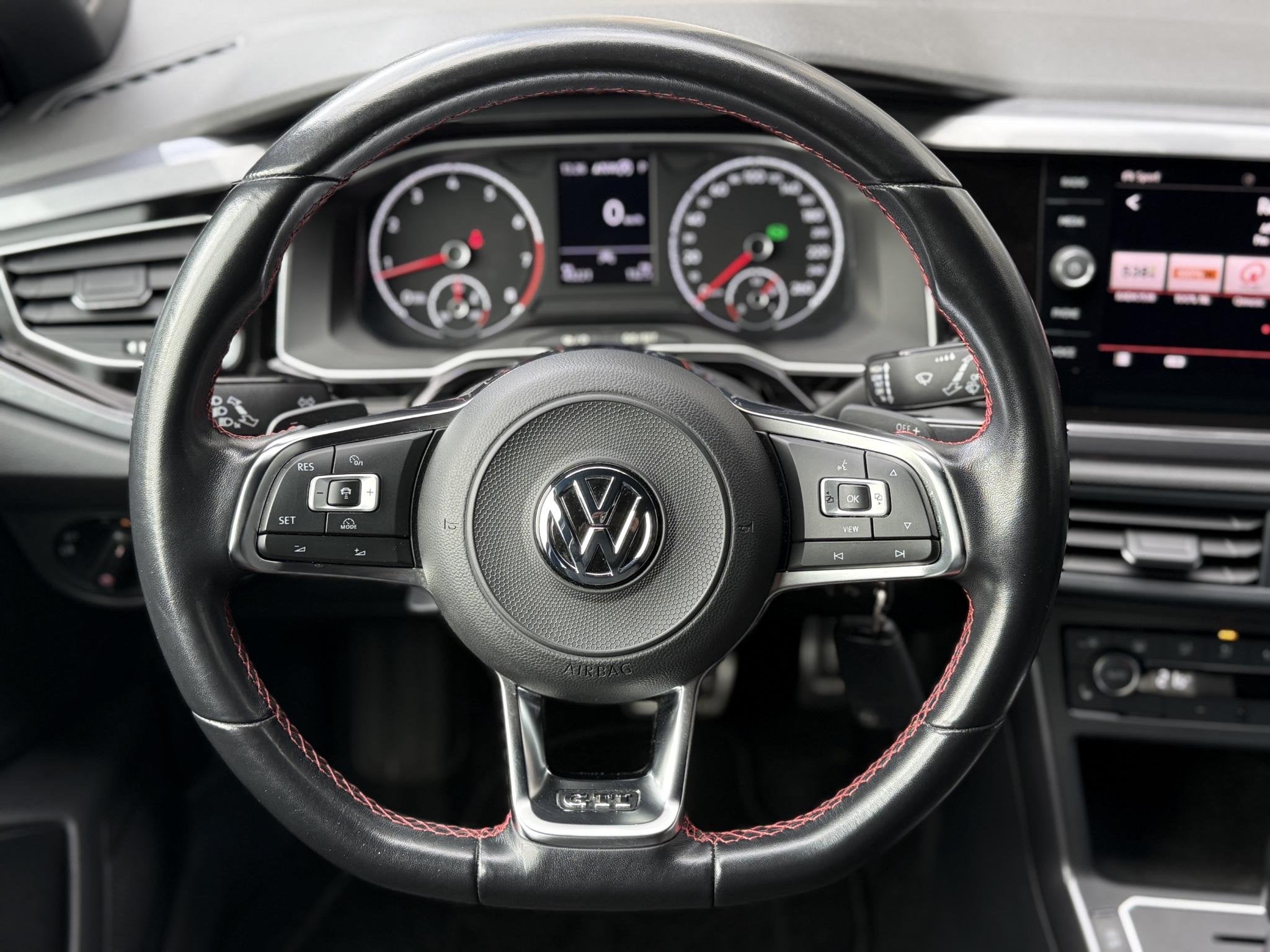 Volkswagen Polo 2.0 TSI GTI l Automaat l Apple Carplay l PDC, Stof, Gebruikt, 4 cilinders, 1984 cc
