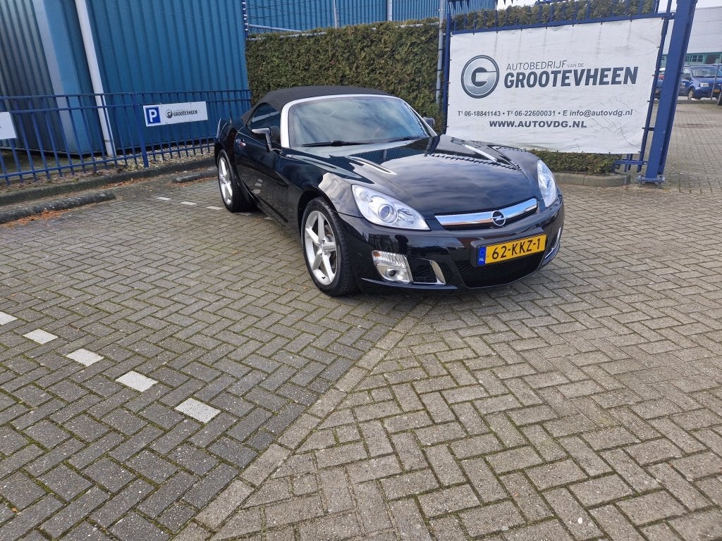 Opel GT 2.0 Turbo ECOTEC NL auto 264 PK (bj 2010), Auto's, Keurmerk '100% Onderhouden', 1998 cc, Achterwielaandrijving, Gebruikt