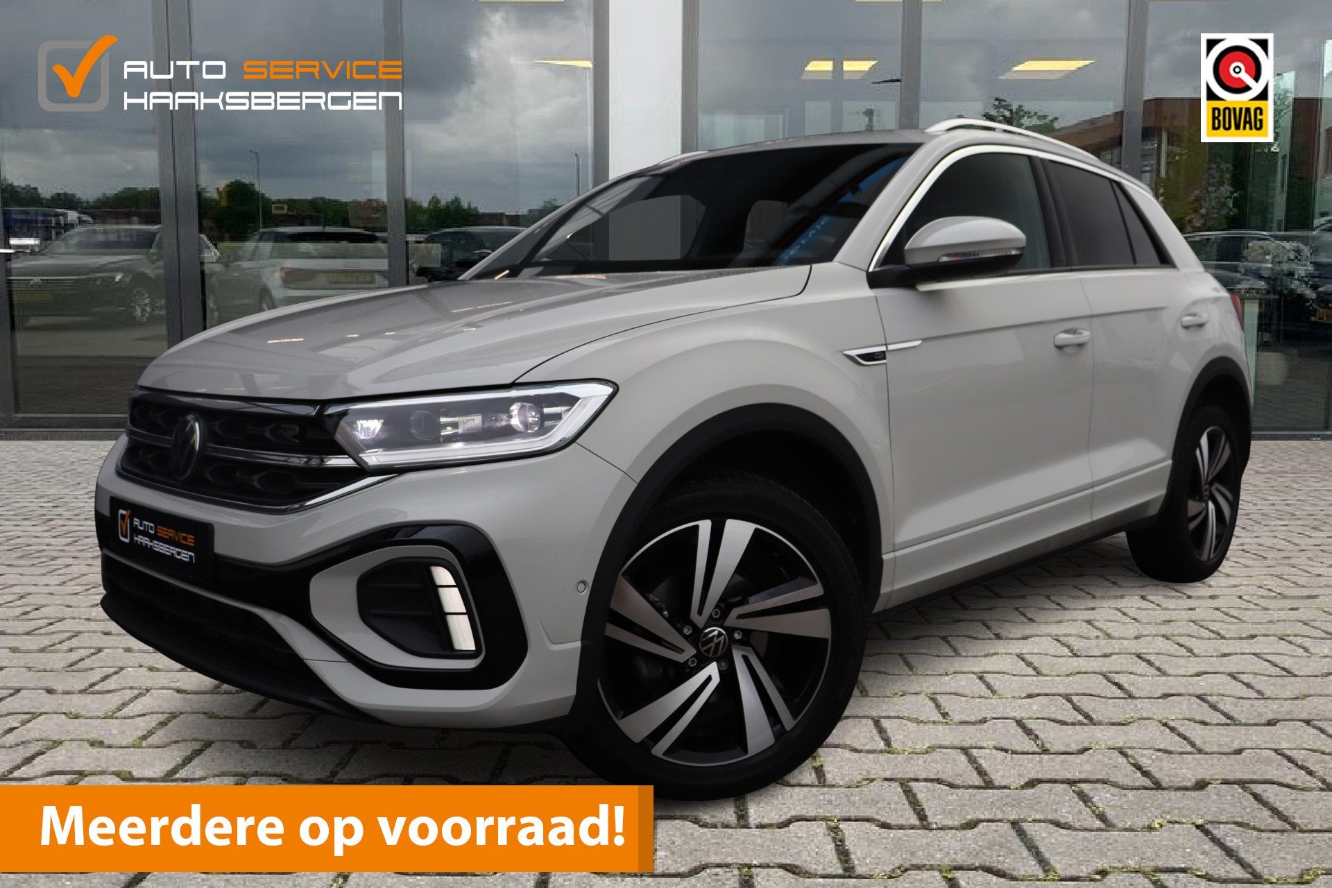 Volkswagen T-Roc 1.5 TSI R-Line | ACC | Camera | Virtual Coc, 1258 kg, Zwart, 4 cilinders, 150 pk