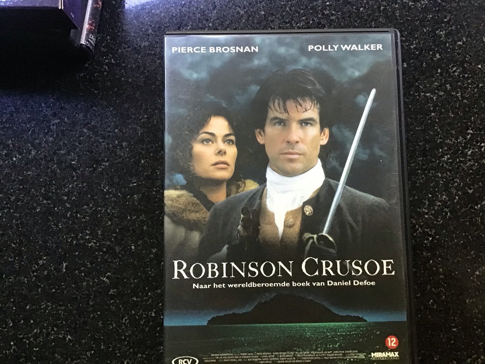 DVD's: Robinson Crusoe & Pearl Harbor - Actie/Avontuur, Nederlands, Ophalen of Verzenden, Vanaf 12 jaar, Inclusief doosje