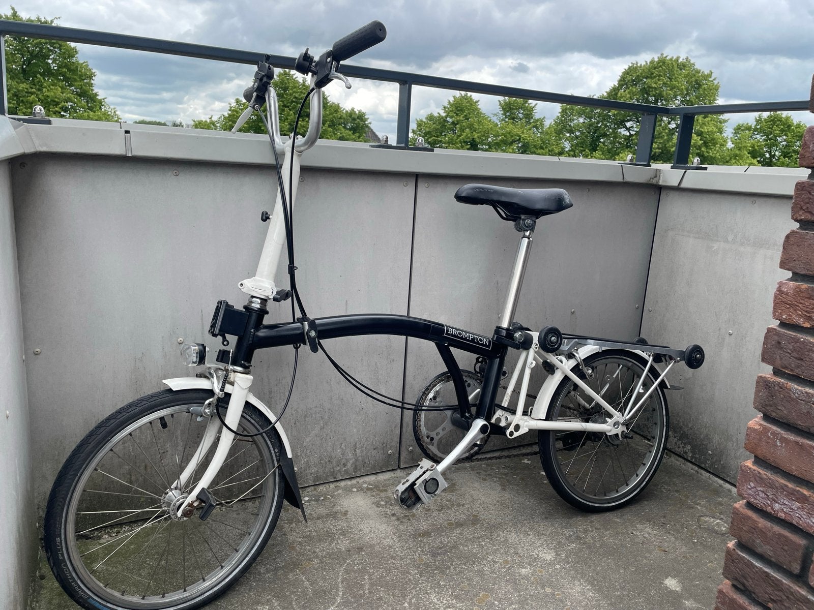 Brompton vouwfiets - Zeer soepel rijdend, Fietsen en Brommers, Fietsen | Vouwfietsen, Gebruikt, Brompton, 16 tot 18 inch, Ophalen of Verzenden