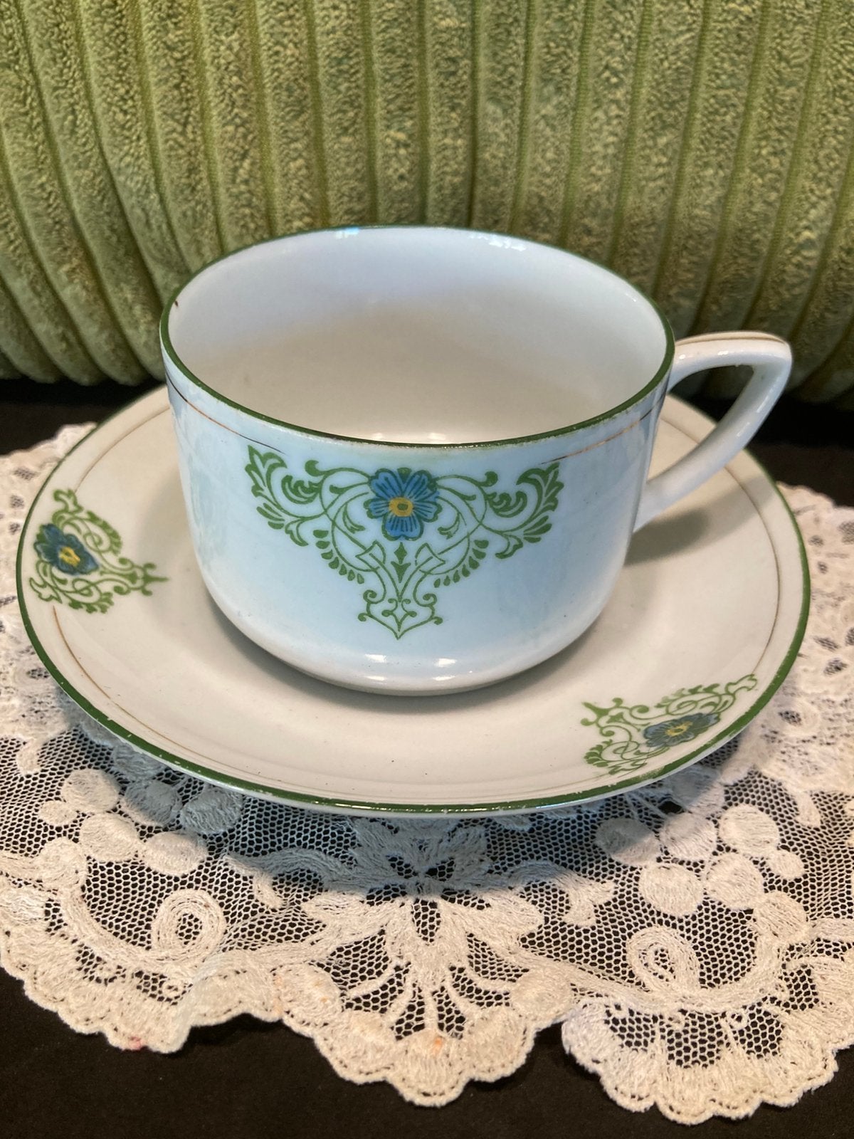Vintage kop en schotel Art Nouveau (010726), Gebruikt, Ophalen of Verzenden, Overige stijlen, Kop(pen) en/of Schotel(s)