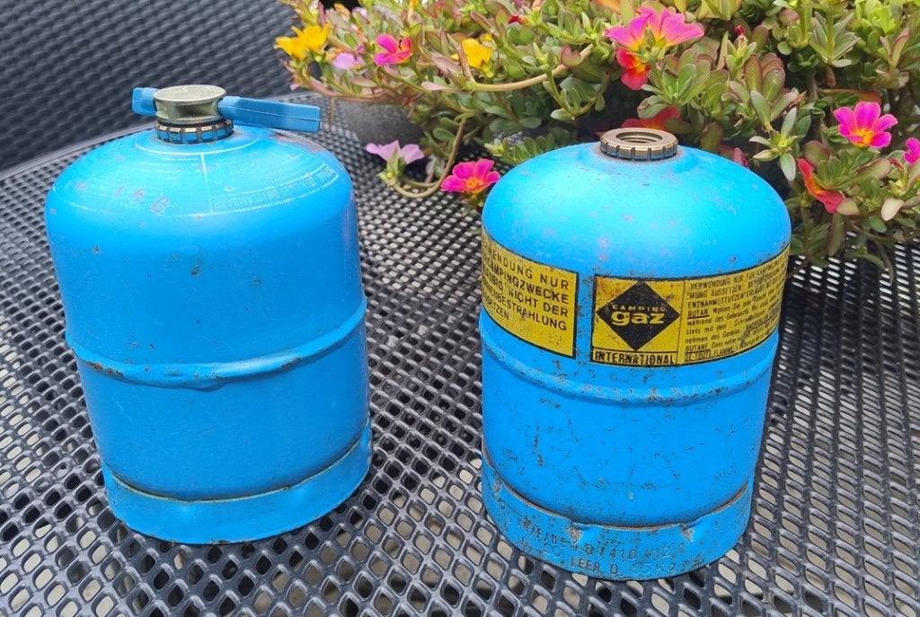 2 stuks Volle Campingaz gasfles 901, Caravans en Kamperen, Kampeeraccessoires, Ophalen of Verzenden, Zo goed als nieuw