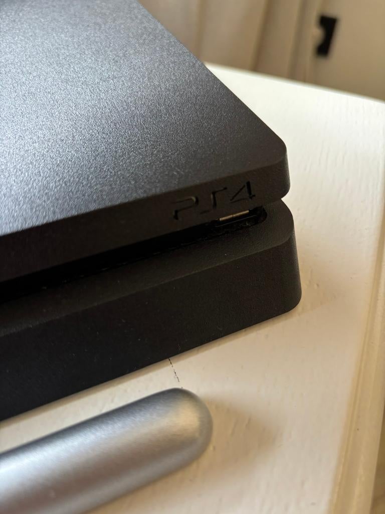PlayStation 4 set (compleet pakket!), Ophalen, Zo goed als nieuw, Controller, Sony PlayStation