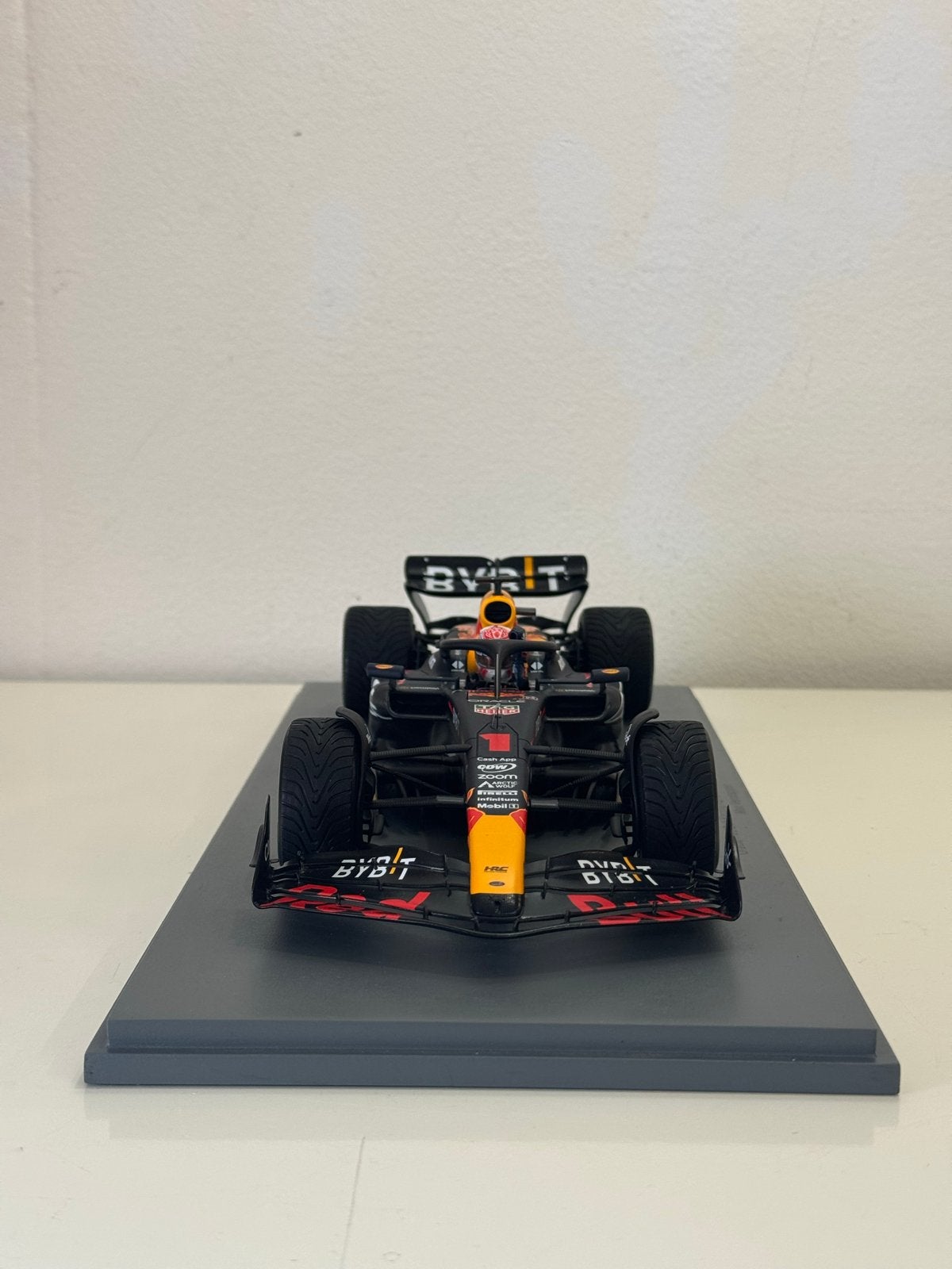 Spark RB19 Monaco GP 2023 1:18 Max Verstappen, Ophalen of Verzenden, Zo goed als nieuw