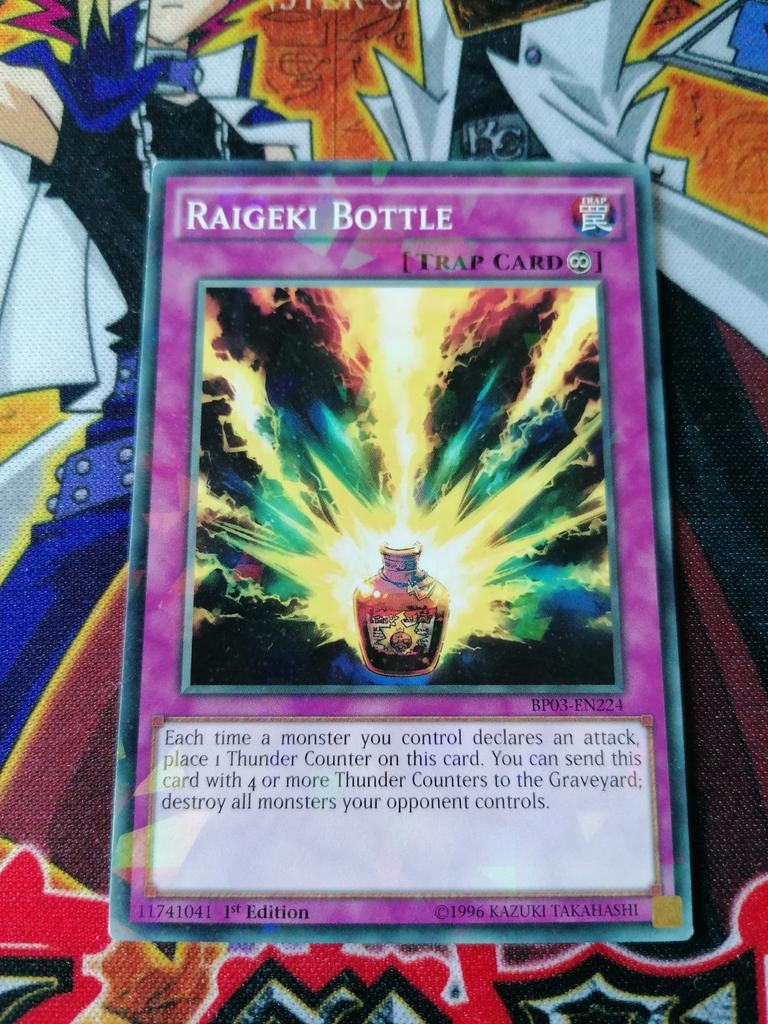 Raigeki Bottle - Shatterfoil Rare BP03 - Yu-Gi-Oh, Ophalen of Verzenden, Zo goed als nieuw, Foil