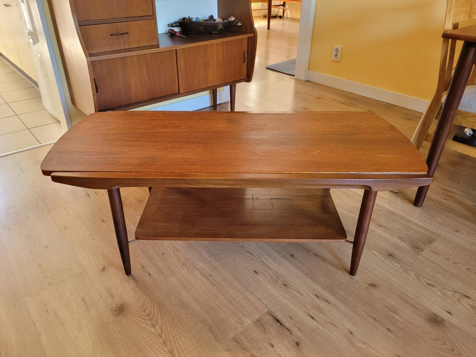Salontafel Louis van Teeffelen stijl Teak, Huis en Inrichting, Ophalen, Gebruikt, 100 tot 150 cm, Teakhout