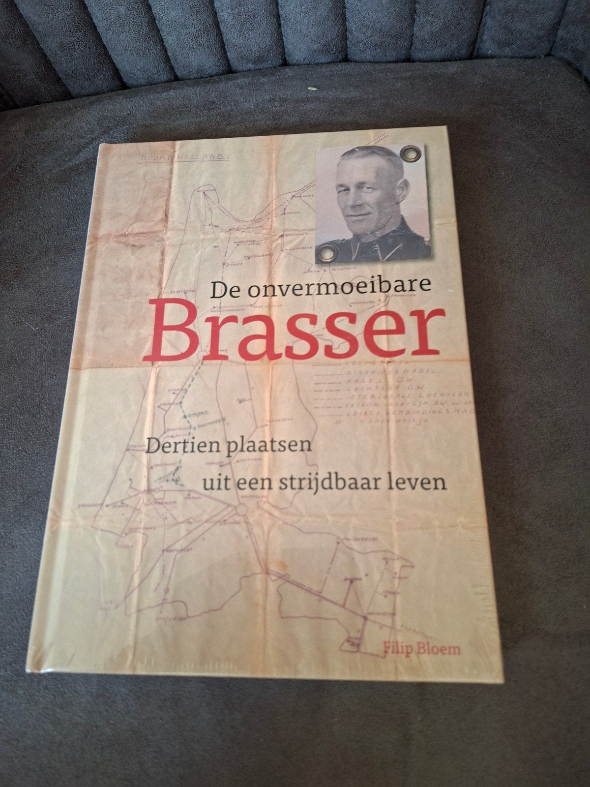 De onvermoeibare Brasser: Dertien plaatsen uit een, Ophalen of Verzenden, 20e eeuw of later, Nieuw, Filip Bloem