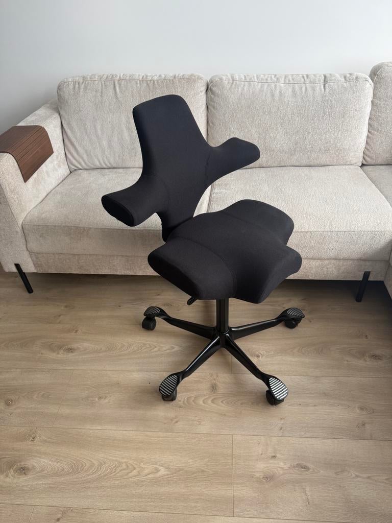 HÅG Capisco 8106 Ergonomische Bureaustoel Nieuwstaat!, Ophalen of Verzenden, Zo goed als nieuw, Zwart