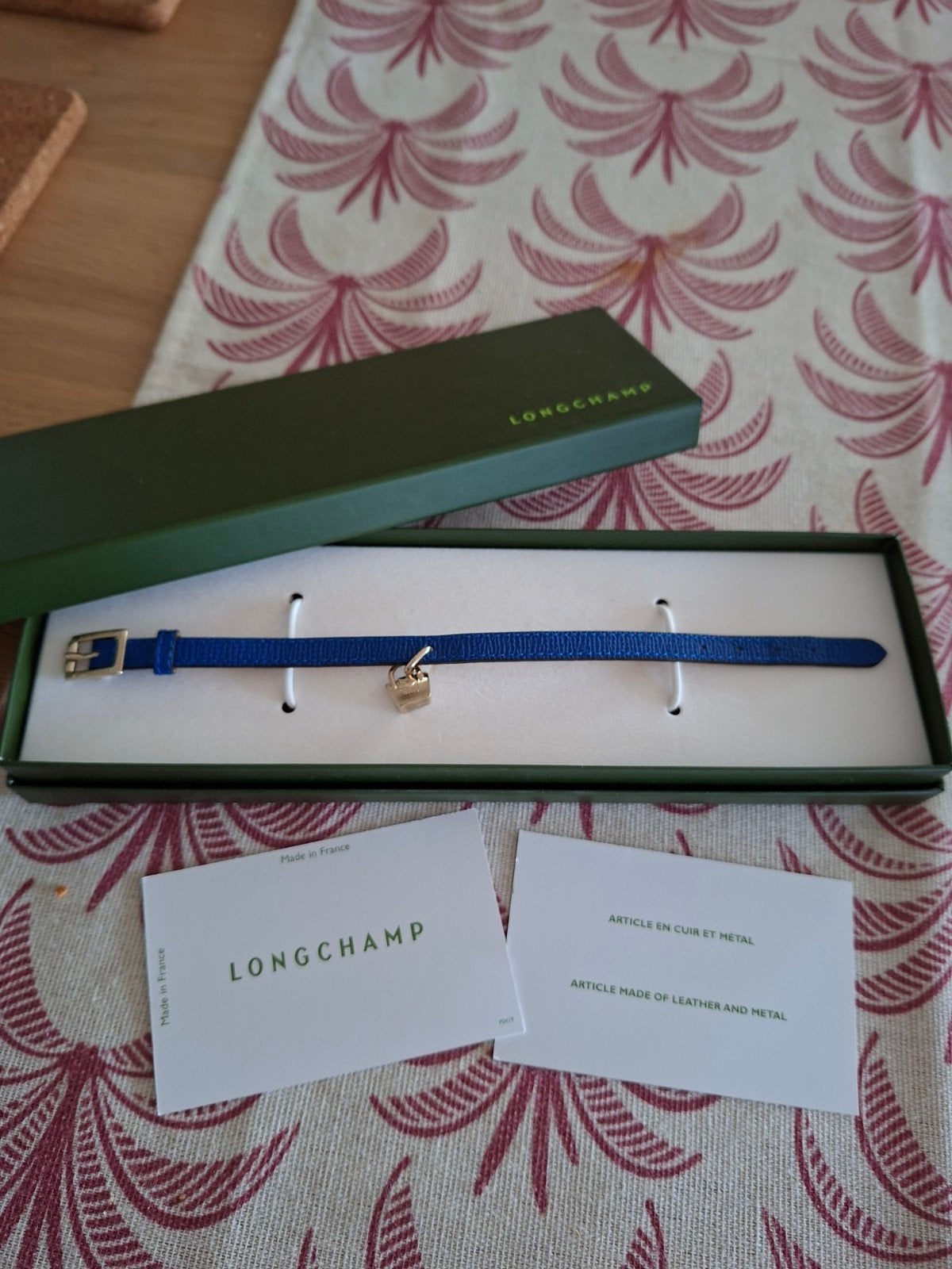Longchamp Leren Armband met Bedel, Blauw, Nieuw, Leer, Ophalen of Verzenden