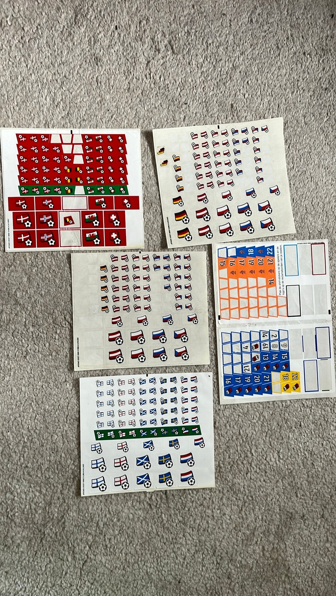 Oude LEGO Stickervellen voetbal, Ophalen of Verzenden, Gebruikt, Lego