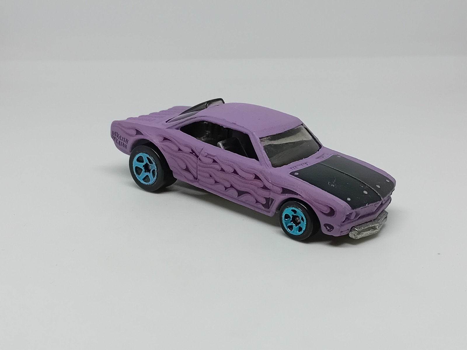 Hot Wheels Vairy 8 2005, Ophalen of Verzenden, Zo goed als nieuw, Auto