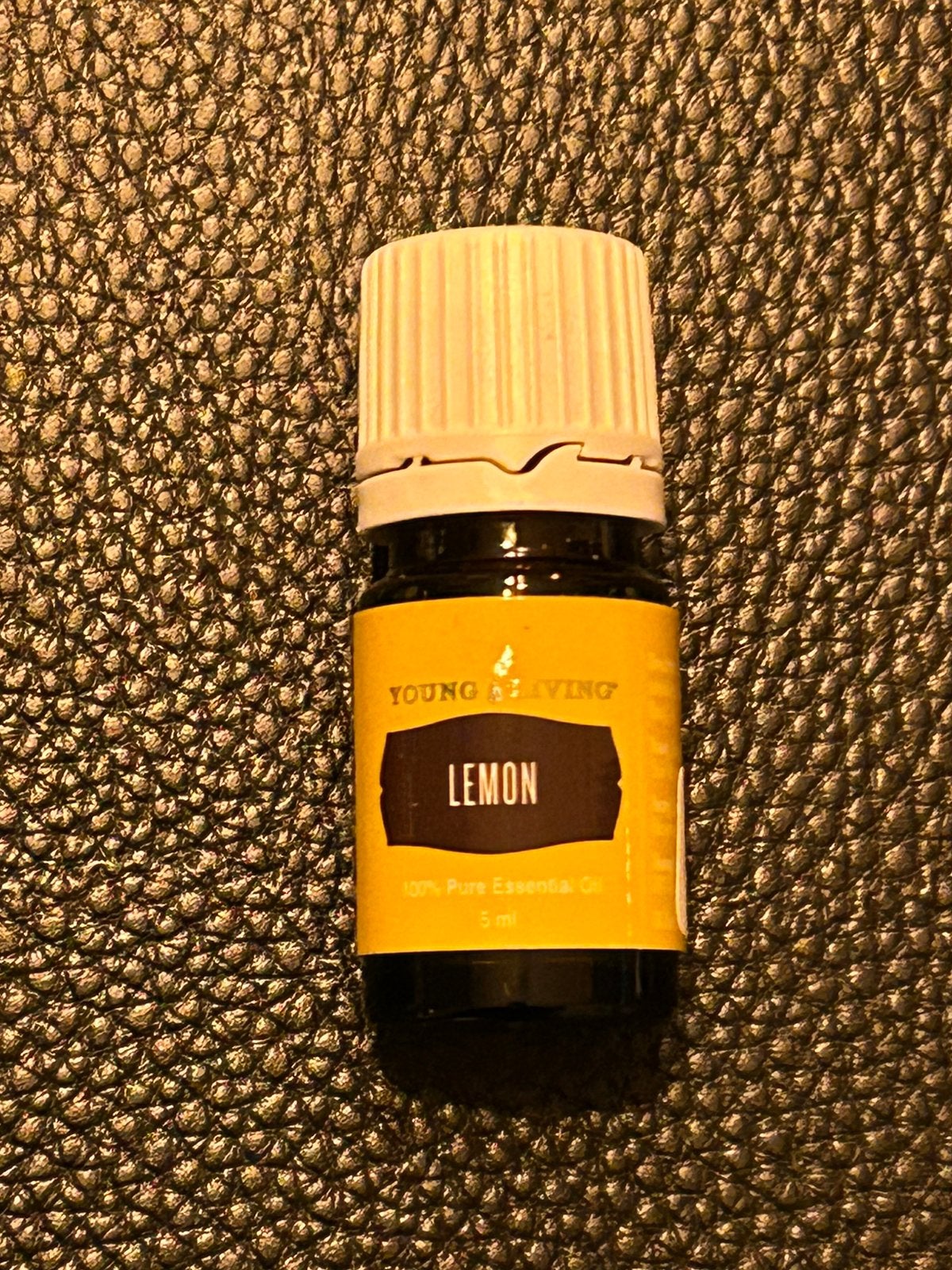 Nieuw Lemon van young living, Ophalen of Verzenden, Nieuw, Aroma