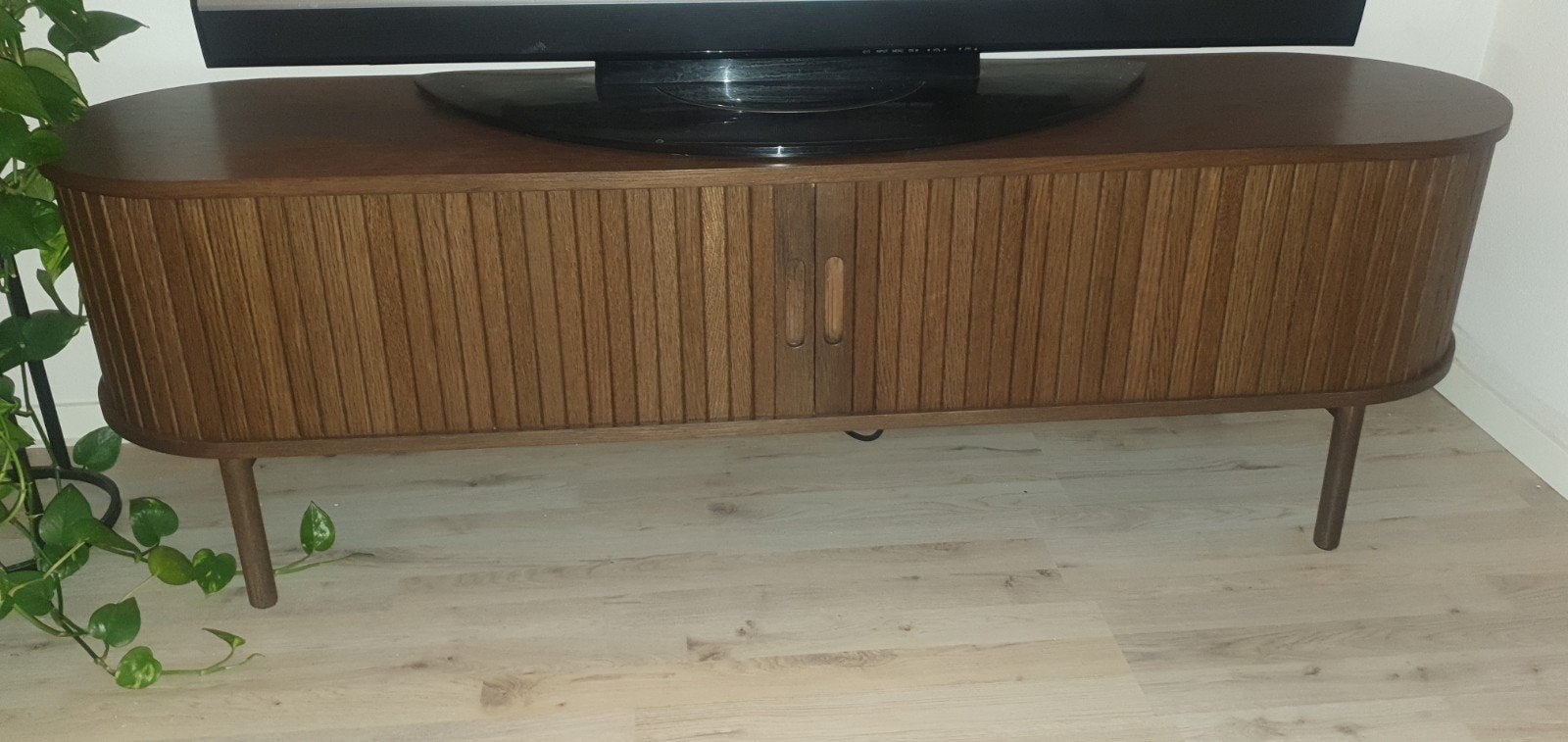 Donket eiken TV Meubel met Roldeuren 160x40x50, Ophalen, Gebruikt, 100 tot 150 cm, Vintage, Mid-century modern