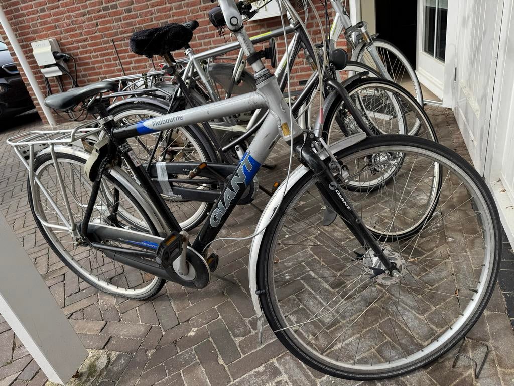 Giant Melbourne herenfiets- Gebruikt, Ophalen, Gebruikt, Velgrem, Versnellingen