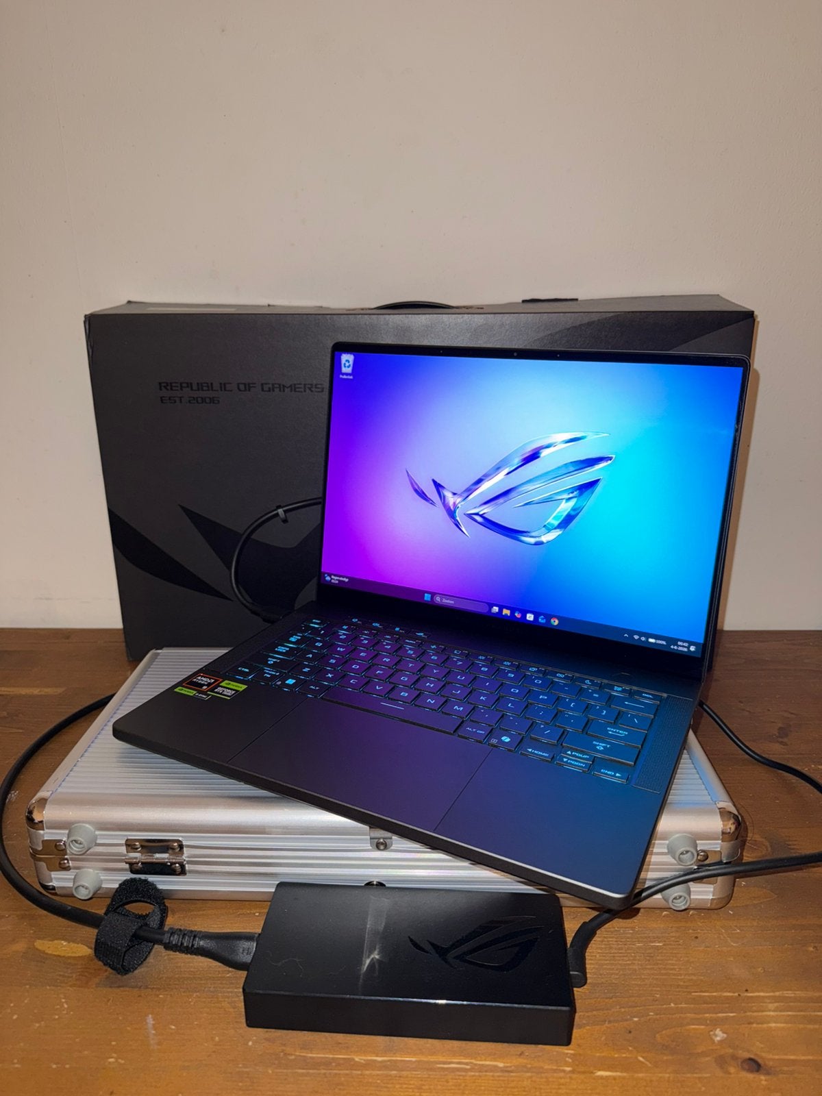 ASUS ROG Zephyrus G14 GA403UM Ryzen 9 RTX 5060, Computers en Software, Qwerty, Asus ROG Zephyrus, 14 inch, Ophalen of Verzenden