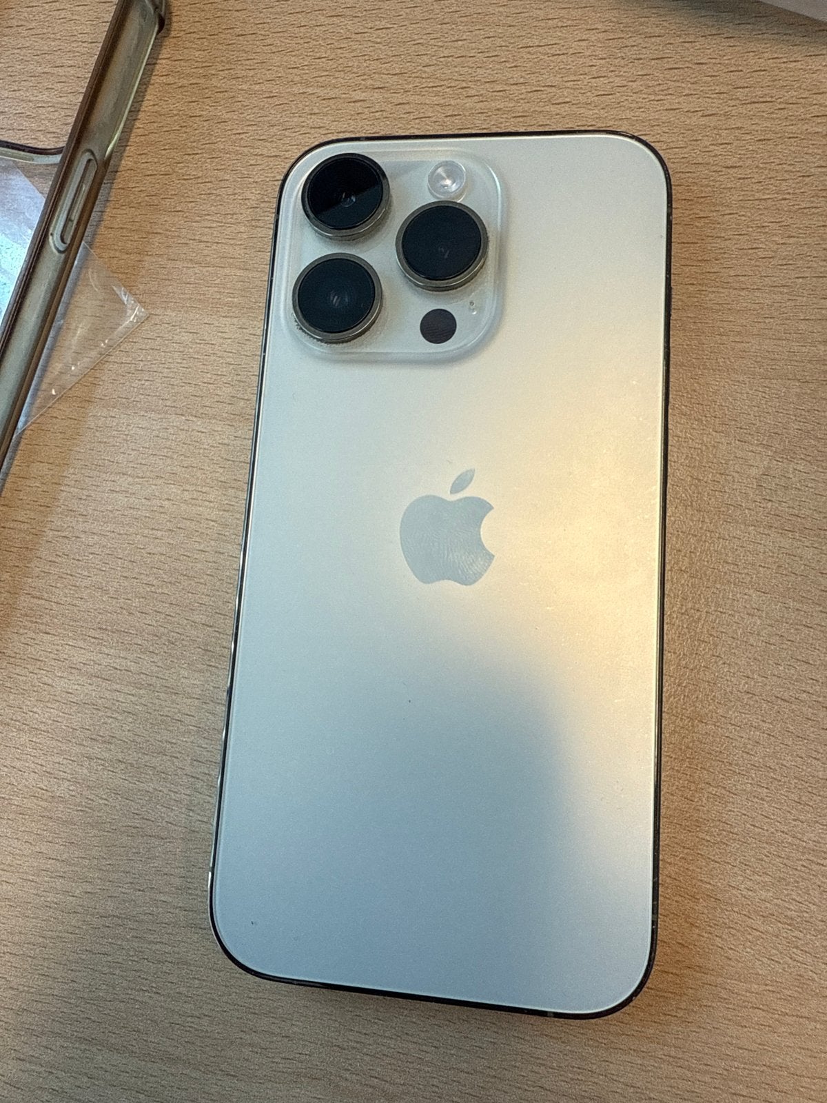 Iphone 14 Pro - Zo goed als nieuw, 95% batterij, met kabel, Ophalen of Verzenden, Zo goed als nieuw, IPhone 14 Pro
