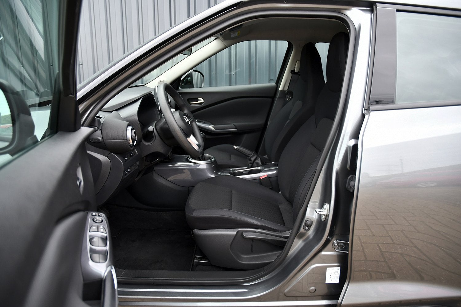 Foto 8 van Nissan Juke 1.0 DiG-T Acenta 01-2025 | BTW | Navi | AppleCar