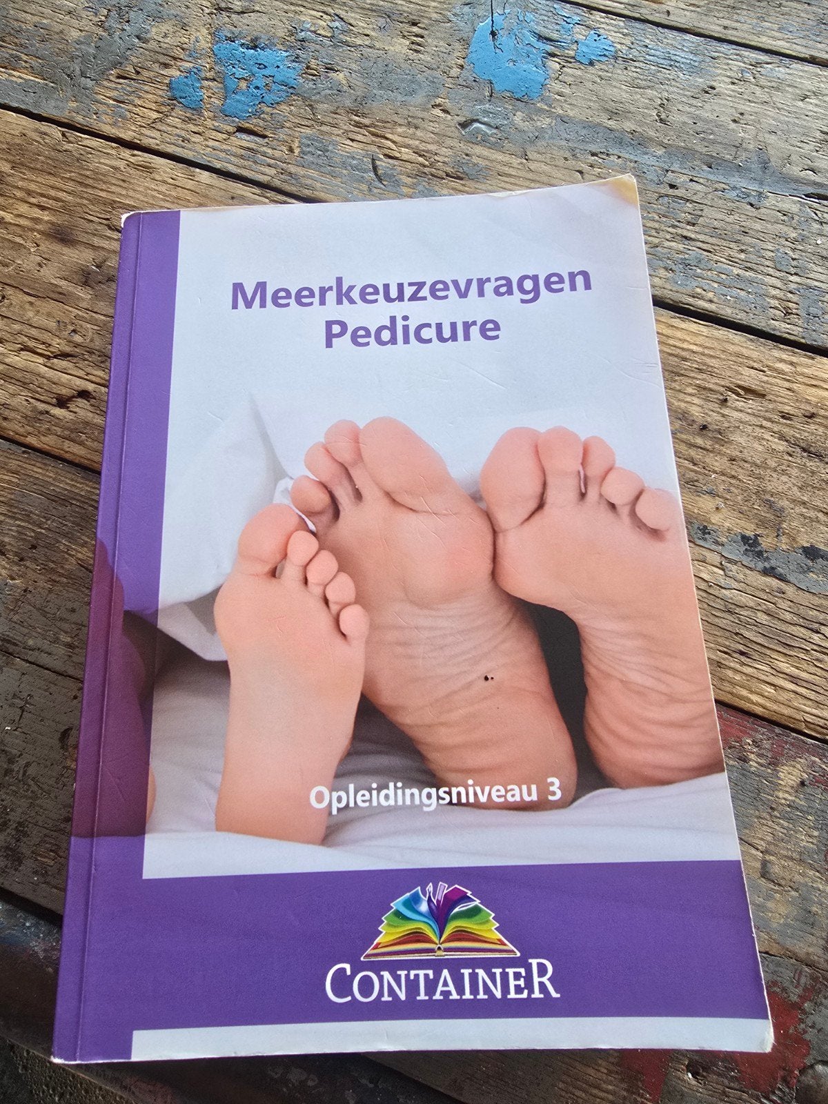 Meerkeuzevragen Pedicure - Opleidingsniveau 3, Ophalen of Verzenden, Zo goed als nieuw, MBO