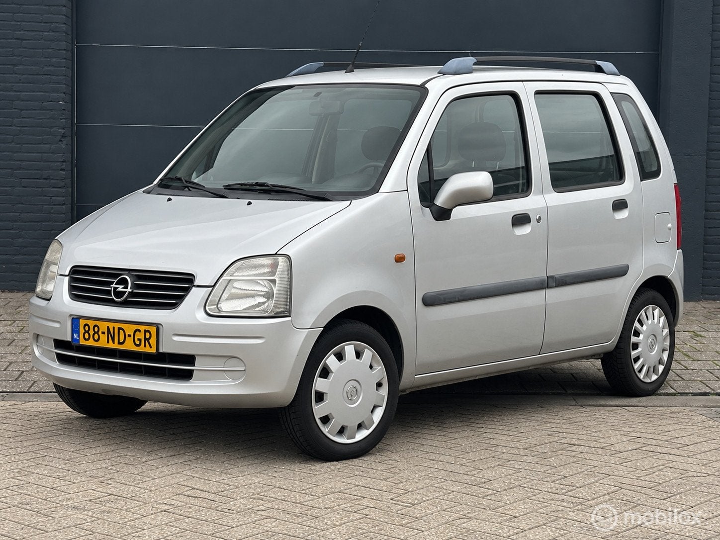 Opel Agila 1.2-16V Comfort, Auto's, Voorwielaandrijving, 40 €/maand, Origineel Nederlands, Bedrijf