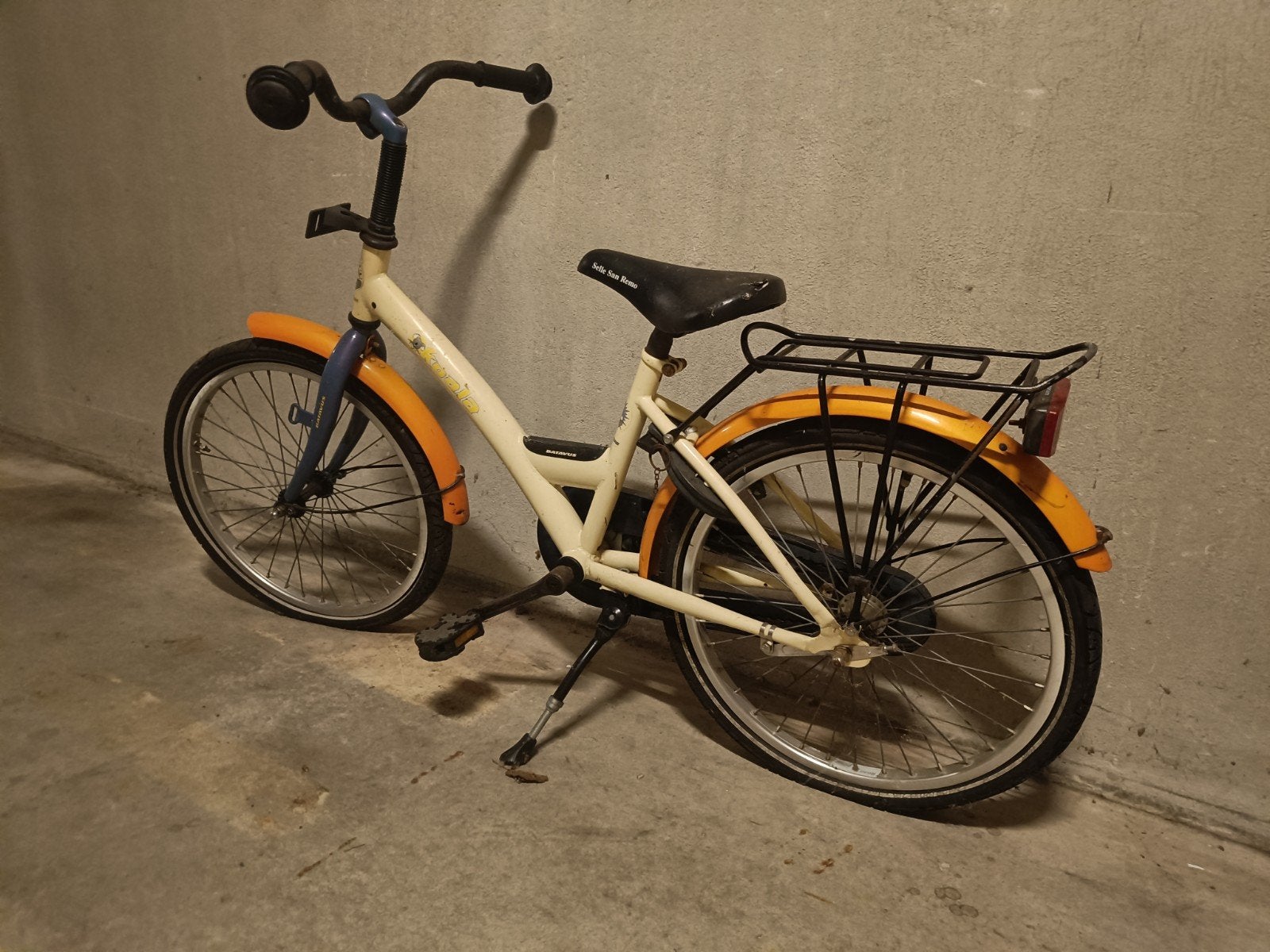 Batavus Koala 18 inch kinderfiets met terugtraprem en slot, Fietsen en Brommers, Ophalen, Terugtraprem, Batavus, 16 tot 20 inch
