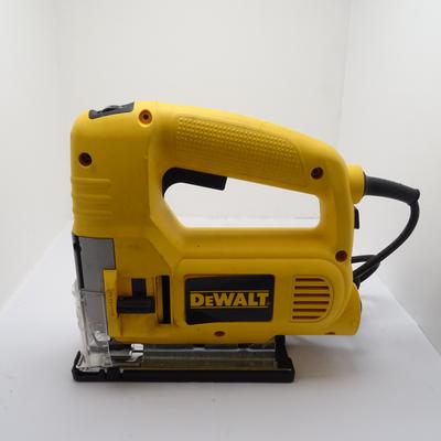 DeWalt DW320K Decoupeerzaag | €44,99, Gebruikt, Ophalen of Verzenden