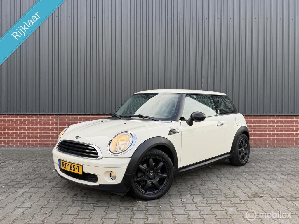 Mini Mini 1.4 One Airco Pdc Apk Clima 195.000 Km Nette Staat, Voorwielaandrijving, Stof, 4 cilinders, 4 stoelen