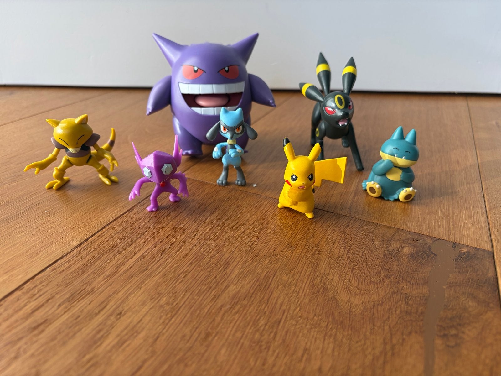 Pokémon Figuren Set: Gengar, Umbreon, Pikachu, Riolu, Abra,, Ophalen of Verzenden, Gebruikt